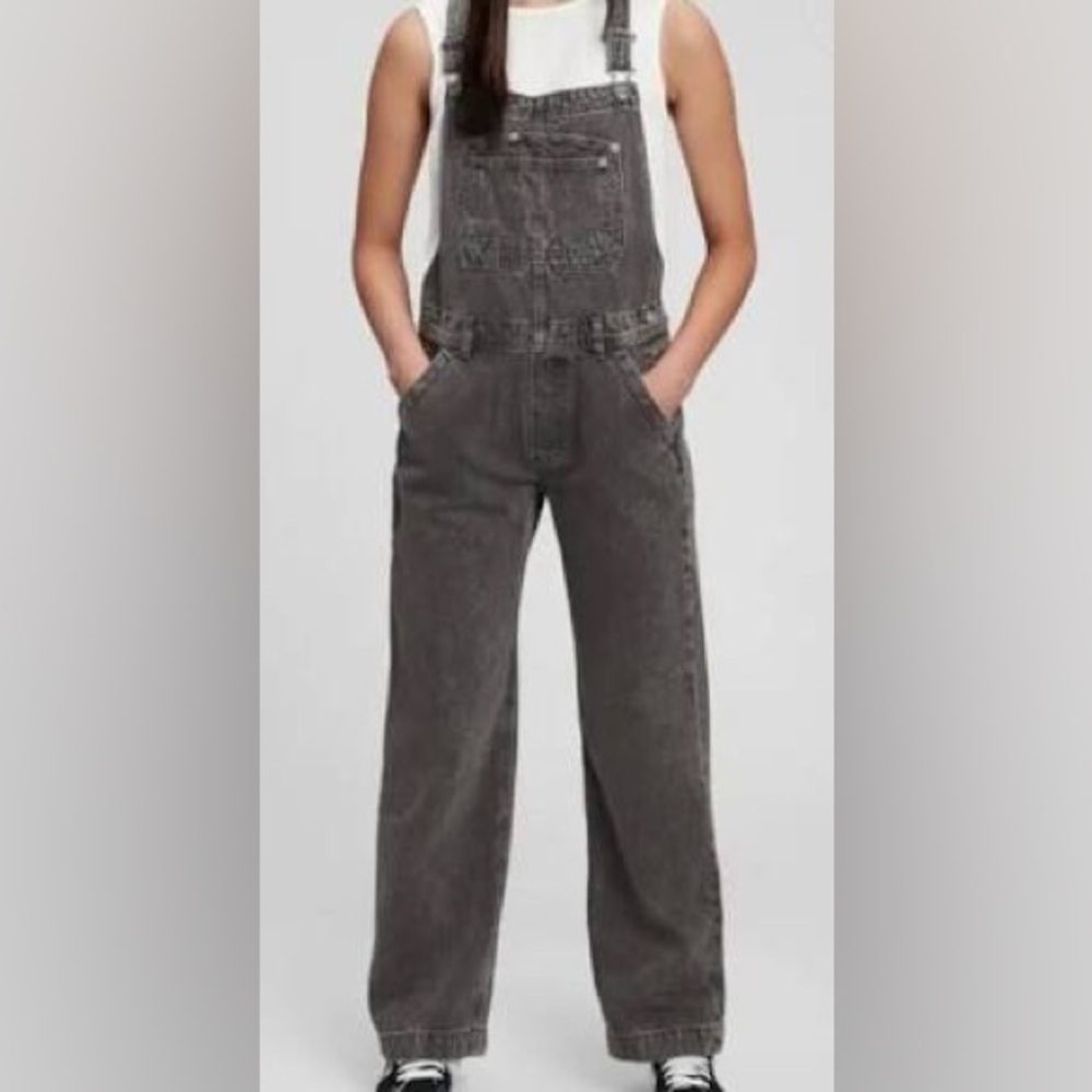 NWT Gap Black Overalls